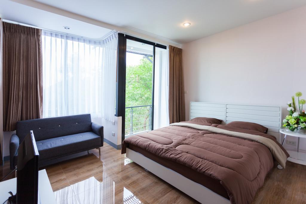 אודון תאני Coffee Station Hostel מראה חיצוני תמונה